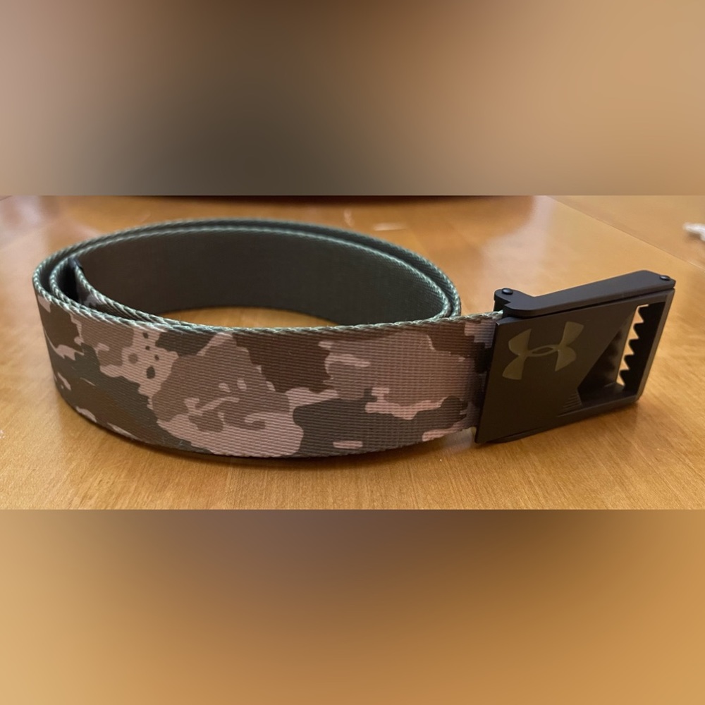 Youth Under Armor camp nylon belt